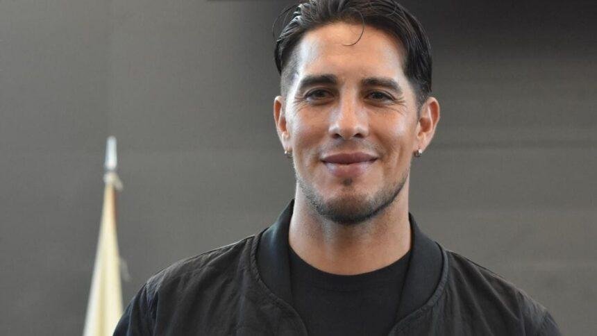 Exfutbolista argentino completa la secundaria a los 40 años en River Plate