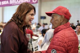 Fabiola Alanís llama a la unidad en torno a principios de Morena en Michoacán