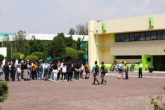 Fallece bebé hallado en bote de basura en universidad de Ecatepec