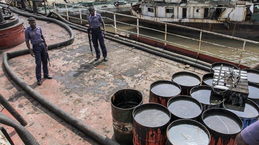 Incidente en el Estrecho de Ormuz: armada iraní impide paso a buques comerciantes