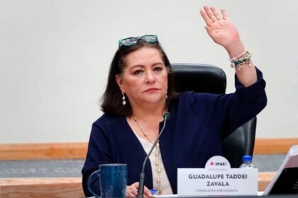 INE implementa recortes salariales a 150 empleados tras reforma electoral.