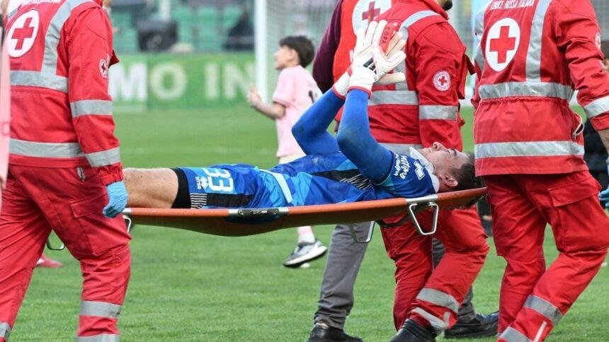 Jonathan Klinsmann se lesiona el cuello y dice adiós al Mundial