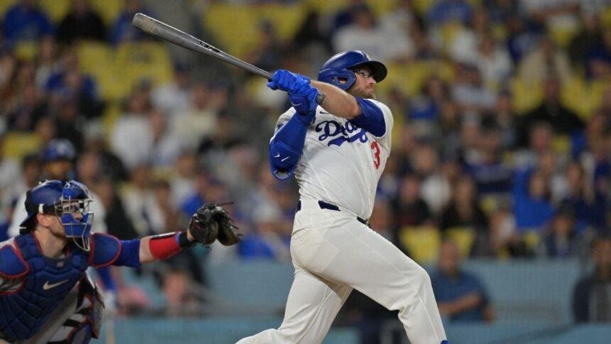 Max Muncy pega tres jonrones en la remontada de los Dodgers