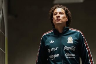 Memo Ochoa en su sexto Mundial: ¿un homenaje o mérito personal?