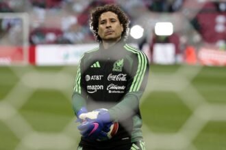 Memo Ochoa jugará su sexto Mundial y se retirará del futbol