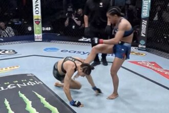 Peleadora de UFC cuestionada por patada a rival en la lona