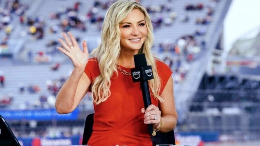 Periodista cuestiona a colega del NYT por fotos con entrenador Patriots