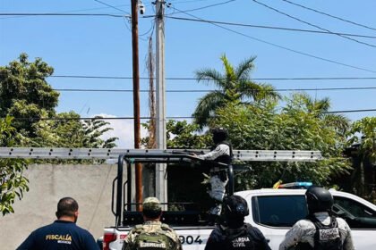 Policía de Ciudad de México retira 14 cámaras "parásitas" usadas para espionaje