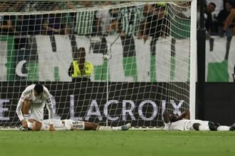 Real Madrid empata con Betis y facilita la oportunidad al Barcelona