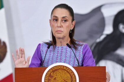 Sheinbaum asegura diálogo con Rocha Moya tras acusación de Estados Unidos