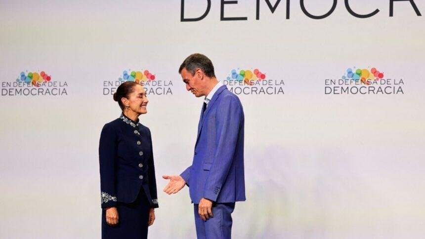 Sheinbaum en Madrid aborda conquista y constata acercamiento con Felipe VI