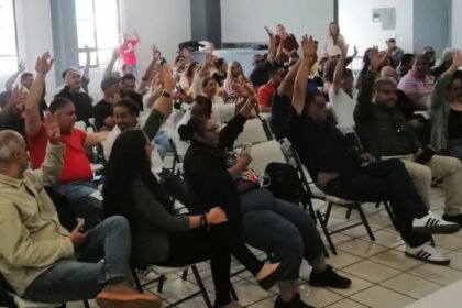SUEUM aprueba estallar huelga en la UMSNH el 20 de abril, Morelia