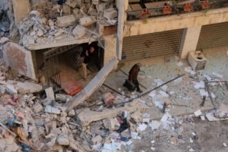 Superan 2.000 fallecidos en Líbano por ataques israelíes