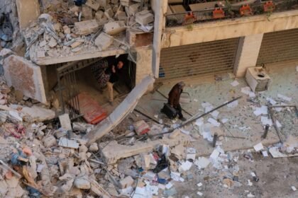 Superan 2.000 fallecidos en Líbano por ataques israelíes