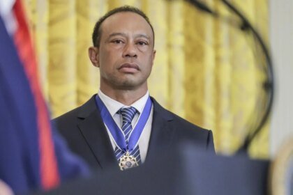 Tiger Woods declina capitanía de EE.UU. en Ryder Cup por tratamiento