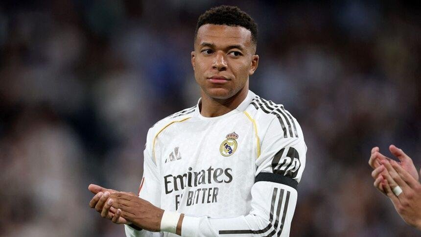 Aficionados piden la salida de Mbappé del Real Madrid con dos millones de firmas
