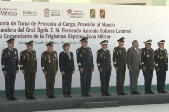 Accidente en ceremonia militar expone riesgo para la gobernadora Delfina Gómez