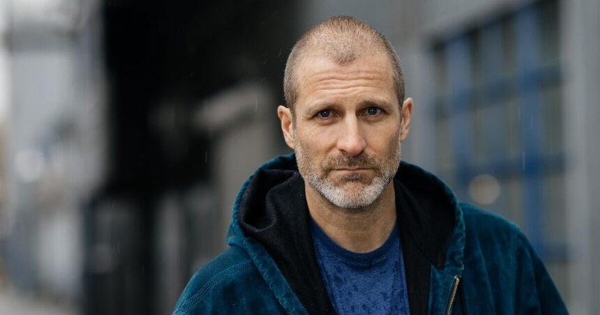 Actor canadiense Stewart McLean encontrado sin vida, investigan posible homicidio