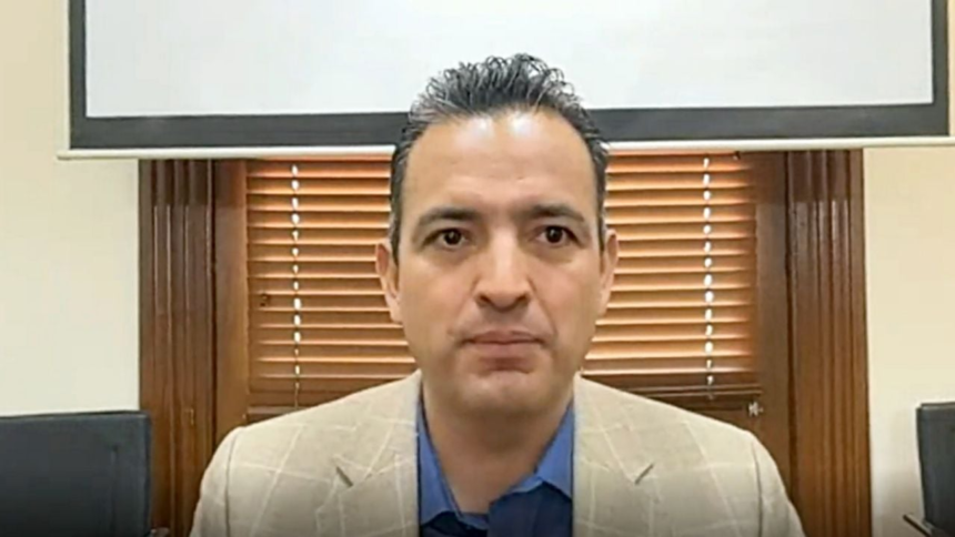 Alcalde de Chihuahua respalda convenio con policía neoyorquina ante críticas de Sheinbaum