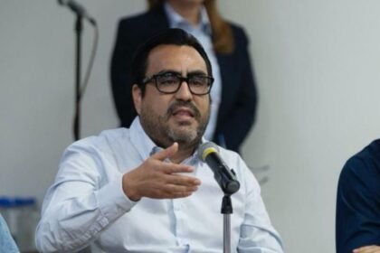 Alcalde de Culiacán con licencia confirma comparecencia ante la FGR por señalamientos.