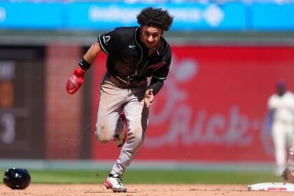 Alek Thomas es cortado por los Diamondbacks tras bajo rendimiento bateador