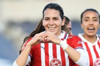 Alicia Cervantes se convierte en la máxima goleadora de Chivas con 161 goles