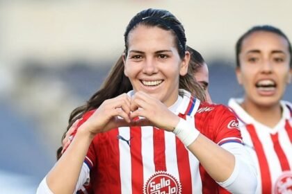 Alicia Cervantes se convierte en la máxima goleadora de Chivas con 161 goles