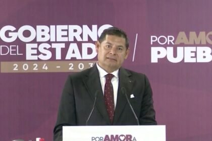 Armenta revela uso de helicóptero para viajes en funciones públicas.