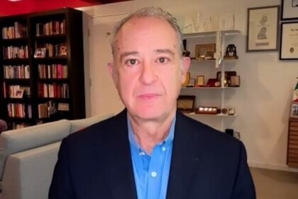 Arturo Sarukhán critica la estrategia de México ante acciones de EE. UU.