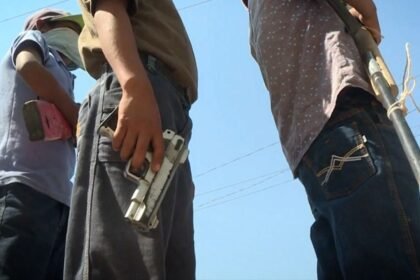 Asesinato de maestras en Michoacán reabre debate sobre justicia penal.