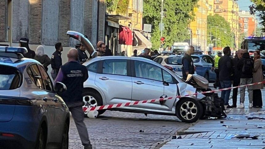 Atropellamiento masivo en Módena deja ocho heridos
