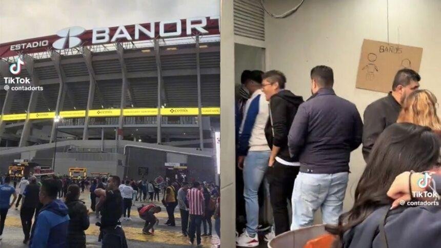 Baños del Estadio Azteca remodelado muestran improvisación y creatividad