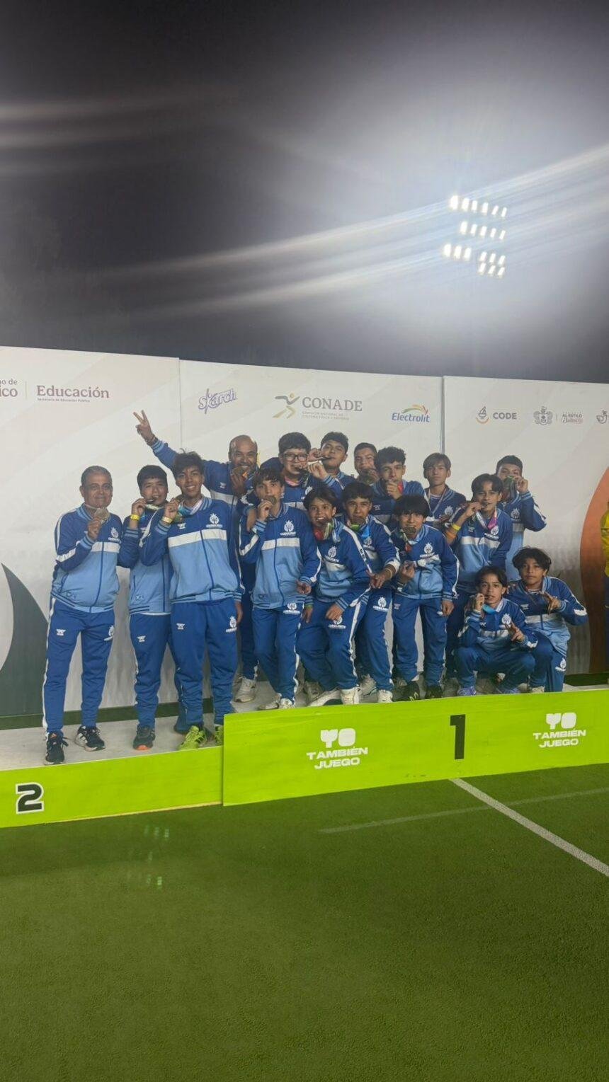 Bicampeones de la Olimpiada Nacional celebran triunfo en el Estado