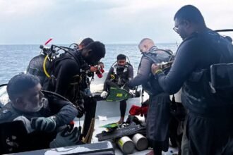 Buzos en Maldivas enfrentan tragedia durante rescate de cuerpos a gran profundidad