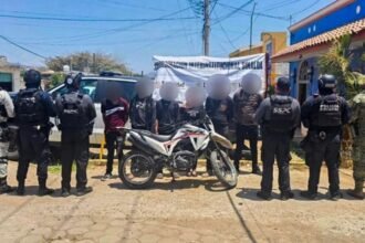 Catean hoteles en Sinaloa; hallan drogas y detienen a siete individuos