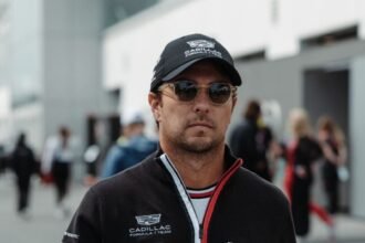 Checo Pérez logra su mejor resultado, pero sufre sanción en Canadá