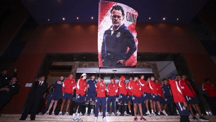 Chivas recibe apoyo emocionante de aficionados antes de la semifinal contra Cruz Azul