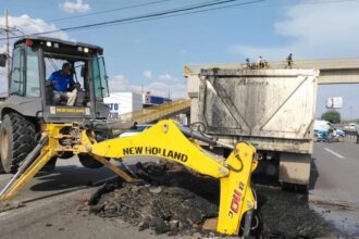 Cierre total en carretera Irapuato-Silao por socavón hacia León