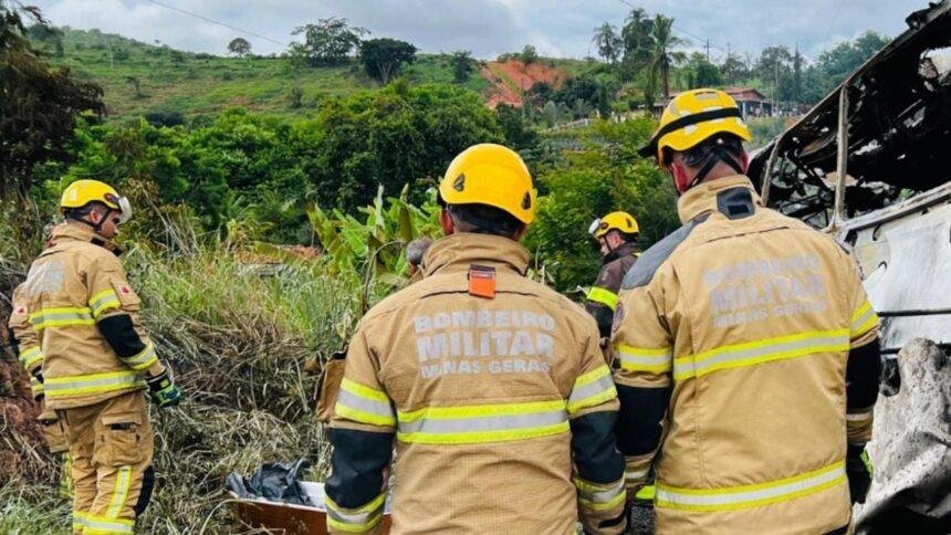 Colisión entre autobús y camión en Brasil causa al menos ocho muertes