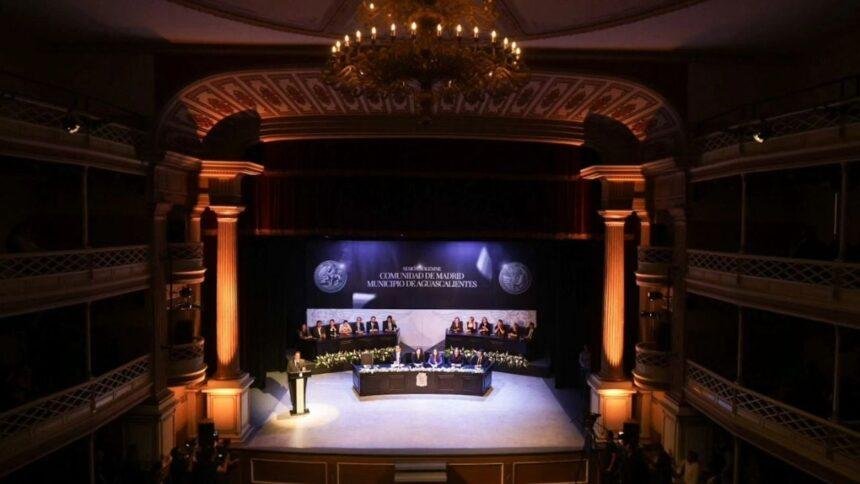 Conflicto político interrumpe reconocimiento a Isabel Díaz Ayuso en evento nacional