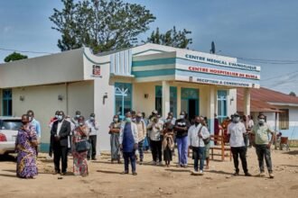 Congo registra al menos 238 muertes sospechosas por ébola en crisis sanitaria
