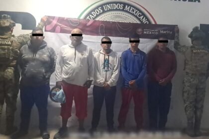 Decomisan tonelada y media de cocaína en aguas de Chiapas; cinco detenidos