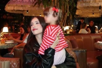 Denuncia influencer irrupción de la FGR en su hogar sin orden judicial.