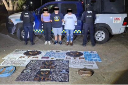 Detienen a tres personas y aseguran más de 2 mil 800 drogas en Villagrán
