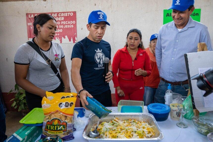 DIF Estatal impulsa autosuficiencia en Cuerámaro con Red Móvil de la Gente.