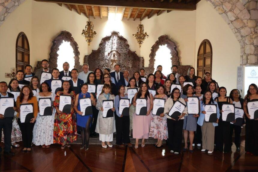 Docentes fortalecen la educación compartiendo prácticas inspiradoras en el estado.