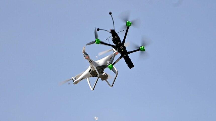 Dron kamikaze ucraniano ataca edificio cerca del Kremlin en Moscú