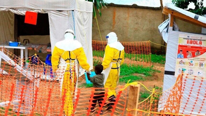 ebola en africa amenaza con convertirse en pandemia advierte exdirector Ébola en África amenaza con convertirse en pandemia, advierte exdirector de CDC estadounidense