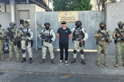 El Güero Conta enfrentará juicio por narcotráfico y delitos federales.