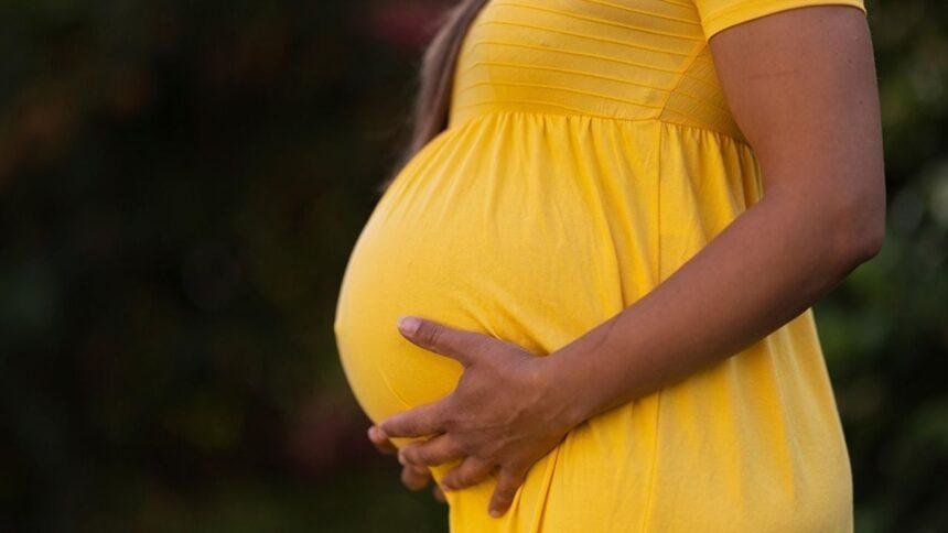 Estudio revela que una de cada 15 mujeres globalmente sufre depresión posparto